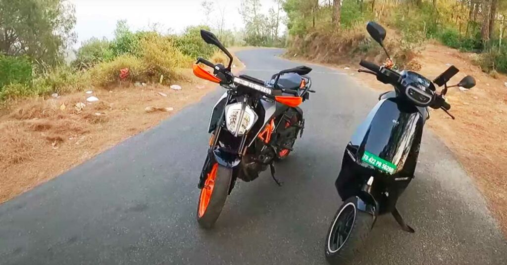 ktm 390 Duke vs ola s1 pro drag-race