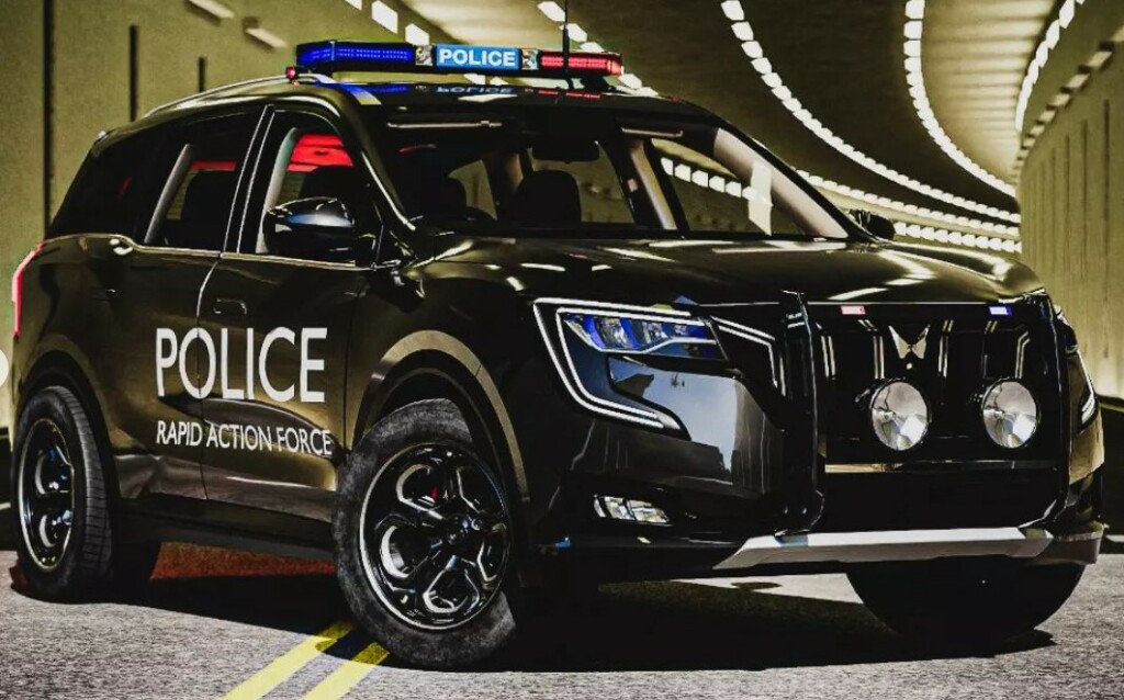 mahindra xuv700 police car literacy