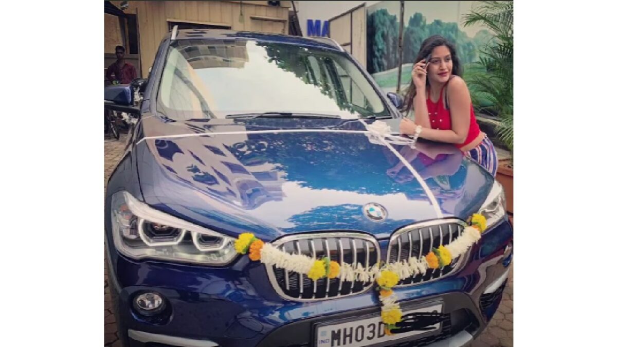Surbhi chandna bmw x1 Car Blog India Surbhi Chandna with Her Bmw X1